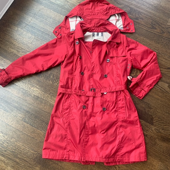 Burberry rain coat - Picture 2 of 4